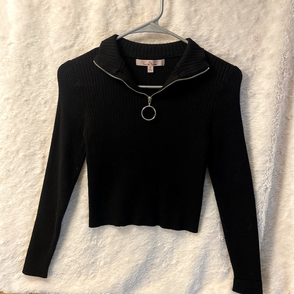 Cropped black long sleeve sweater